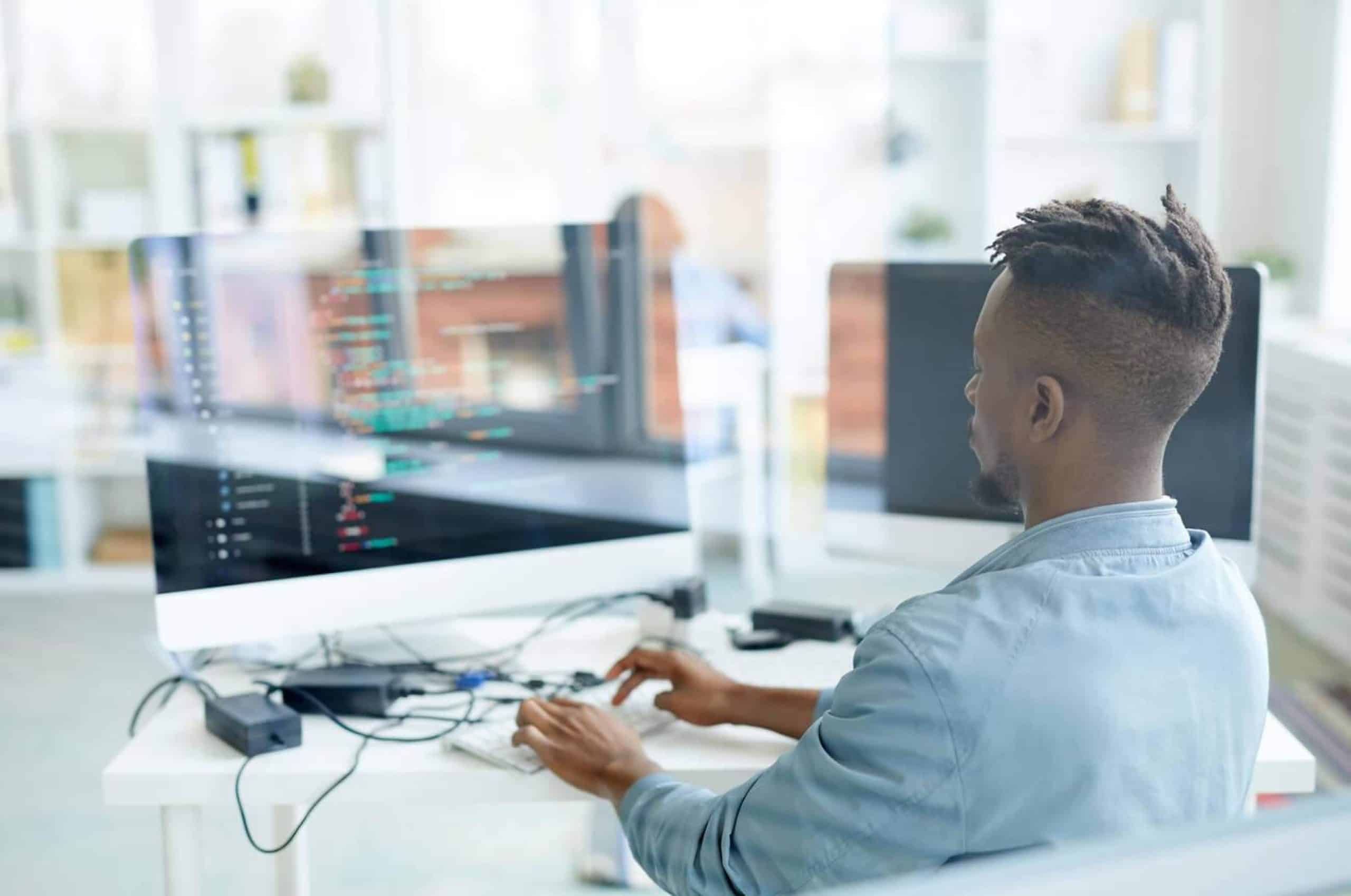Tendências imperdíveis: o que esperar da criação de sites profissionais em 2024